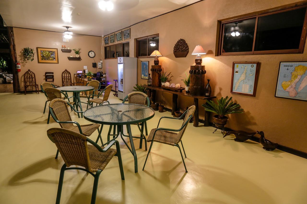 Victoria'S Haven Bed & Breakfast Dumaguete City Bagian luar foto