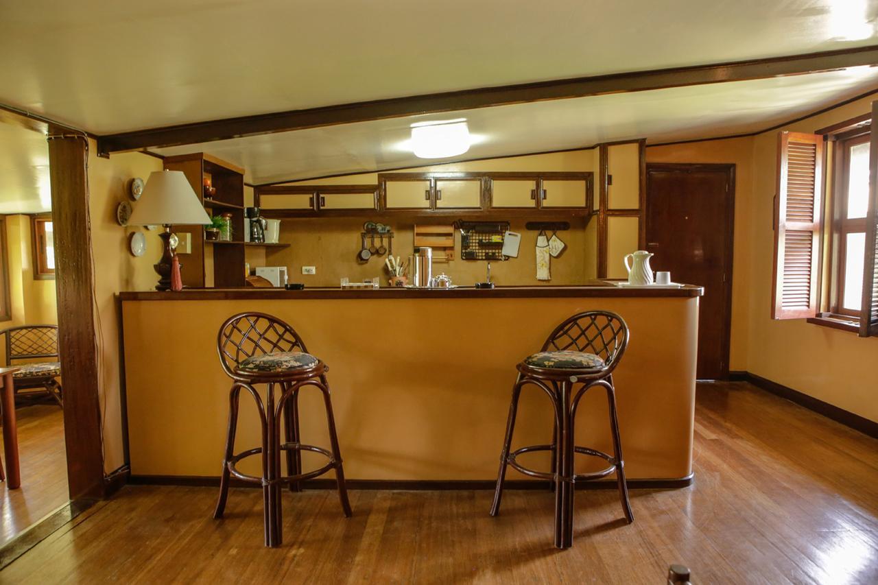 Victoria'S Haven Bed & Breakfast Dumaguete City Bagian luar foto