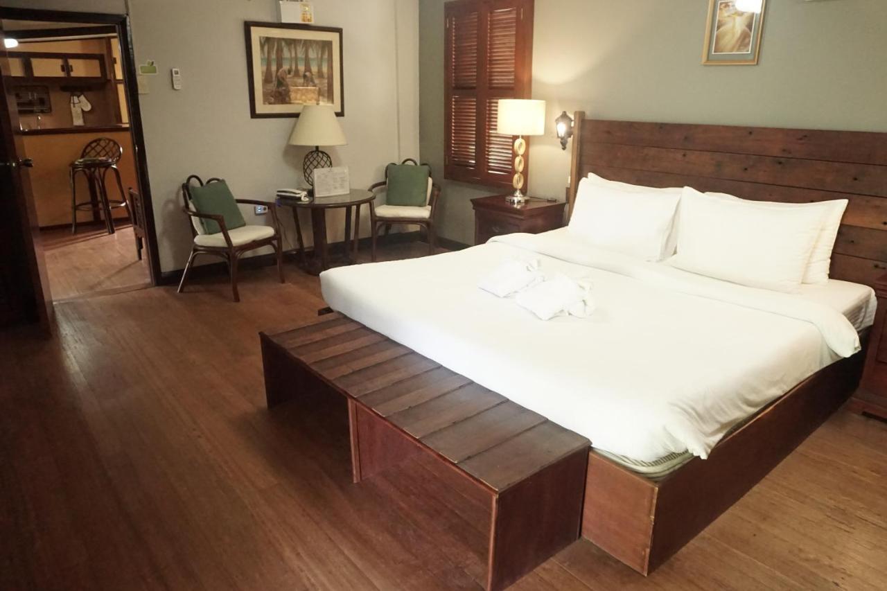 Victoria'S Haven Bed & Breakfast Dumaguete City Bagian luar foto